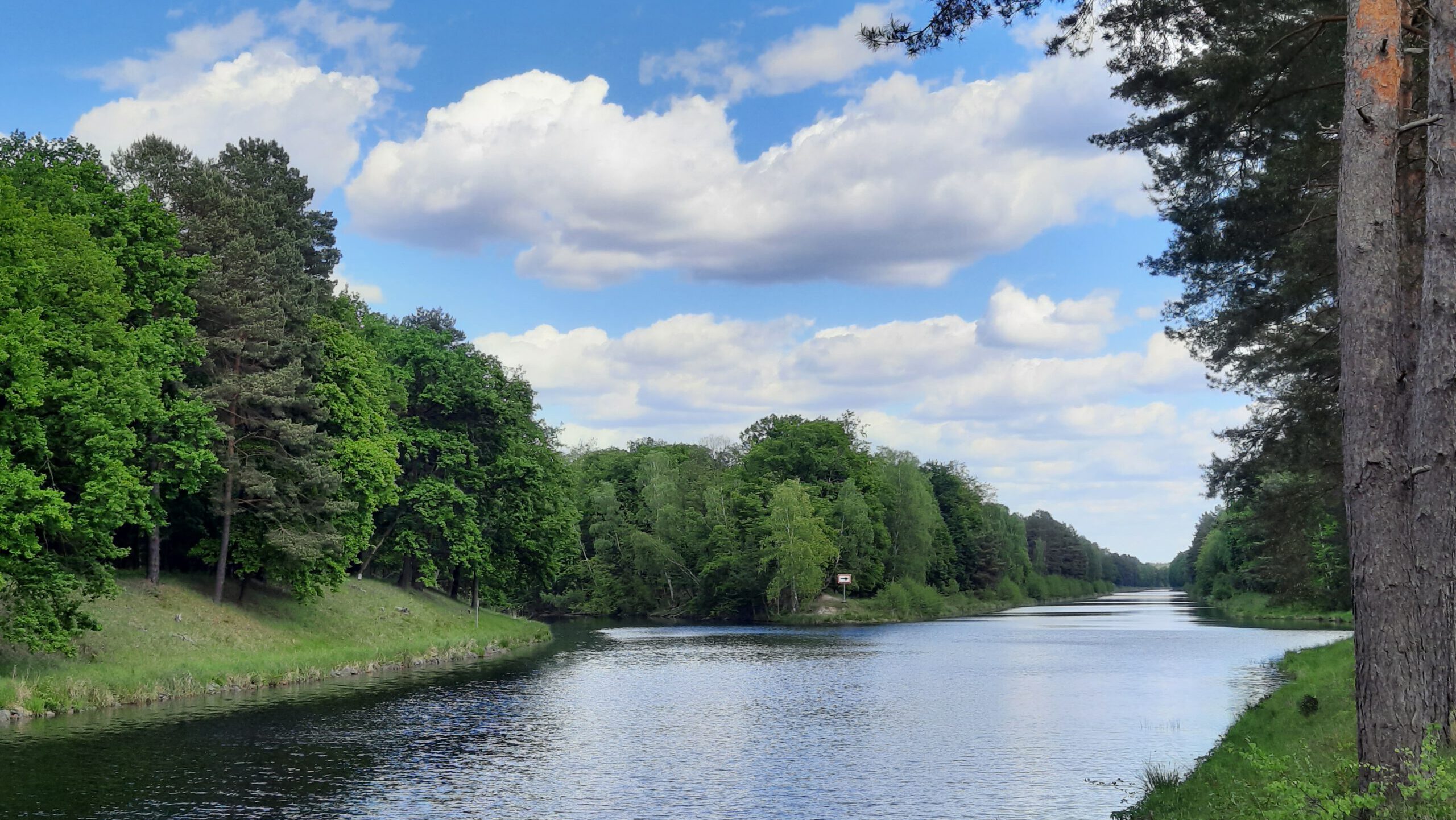 Oder-Spree-Kanal, Biegenbrück by Annekatrin Schwaeger