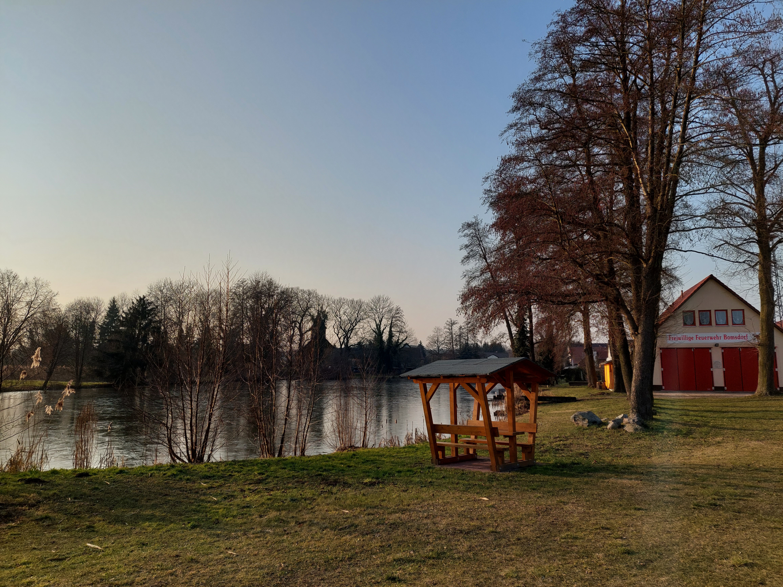 Wiese bei der Feuerwehr Bomsdorf