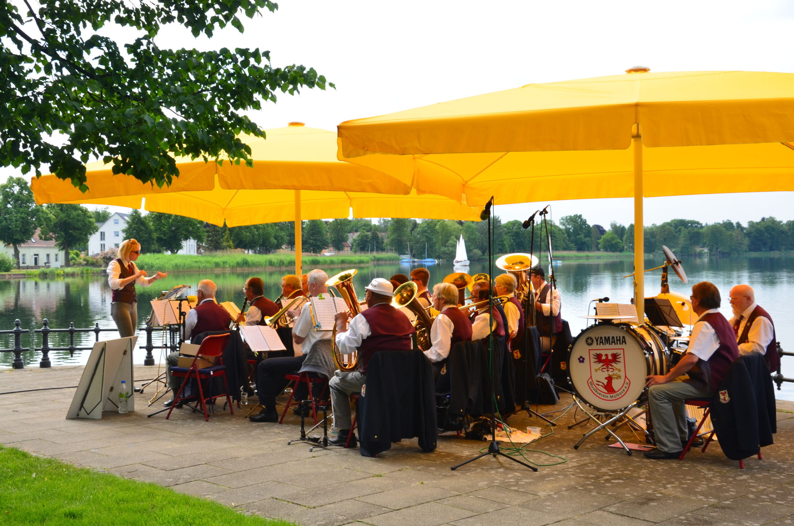 Der Musikverein Müllrose e.V. spielt bei den Müllroser Seekonzerten